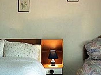 The Gun Inn Ridsdale Экстерьер фото